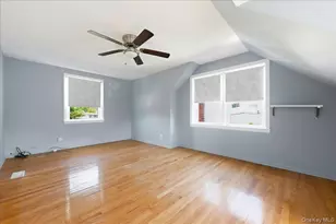 303 Caroline Ave, Garden City South, NY 11530 - Photo 21