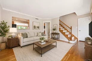 303 Caroline Ave, Garden City South, NY 11530 - Photo 5