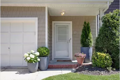 13 Pine Street, Huntington, NY 11743 - Photo 3