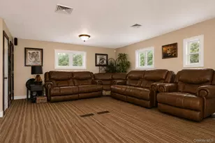 303 Westchester Ave N, West Babylon, NY 11704 - Photo 17