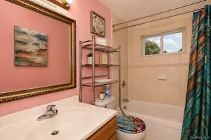 303 Westchester Ave N, West Babylon, NY 11704 - Photo 27