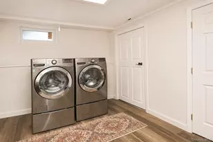 303 Westchester Ave N, West Babylon, NY 11704 - Photo 29