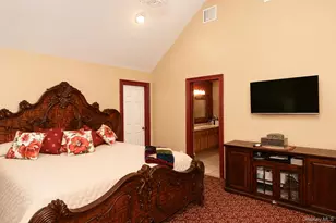 303 Westchester Ave N, West Babylon, NY 11704 - Photo 21