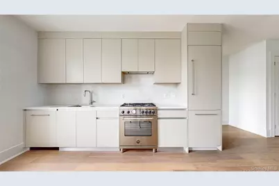 14809 Northern Boulevard #5J, Flushing, NY 11354 - Photo 9