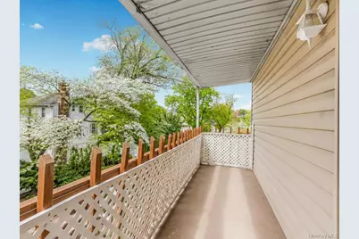 25612 147th Avenue, Rosedale, NY 11422 - Photo 11