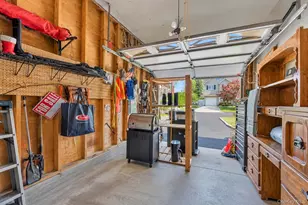 272 W 12th St, Deer Park, NY 11729 - Photo 25