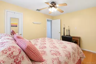 272 W 12th St, Deer Park, NY 11729 - Photo 21