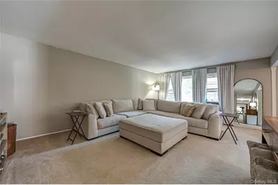 146 Carley Avenue, Huntington, NY 11743 - Photo 13