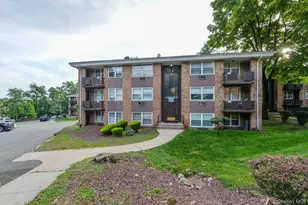 232 Kearsing Pkwy, Monsey, NY 10952 - Photo 9
