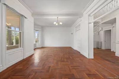 512 Warburton Avenue, Yonkers, NY 10701 - Photo 5