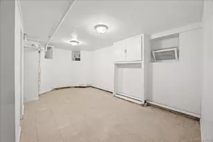 512 Warburton Ave, Yonkers, NY 10701 - Photo 37