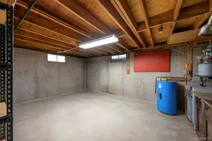 25 Hewes St, Port Jefferson Station, NY 11776 - Photo 43