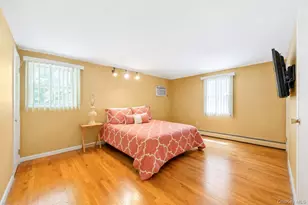 25 Hewes St, Port Jefferson Station, NY 11776 - Photo 37
