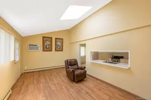 25 Hewes St, Port Jefferson Station, NY 11776 - Photo 13