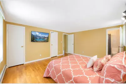 25 Hewes Street, Port Jefferson Station, NY 11776 - Photo 39