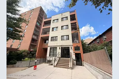 144-85 Roosevelt Avenue #3e, Flushing, NY 11354 - Photo 1