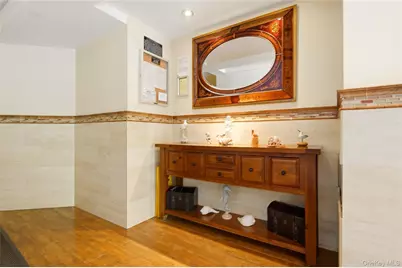 1874 Pelham Pkway S #2N, Bronx, NY 10461 - Photo 27