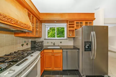 161 Feller Drive, Central Islip, NY 11722 - Photo 9