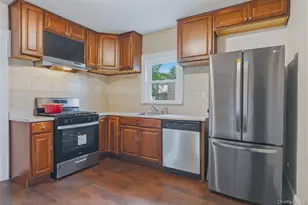 41 Irwin Ave, Middletown, NY 10940 - Photo 9