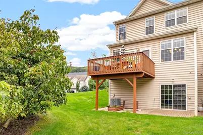 1307 Glastonbury Lane, Fishkill, NY 12524 - Photo 41