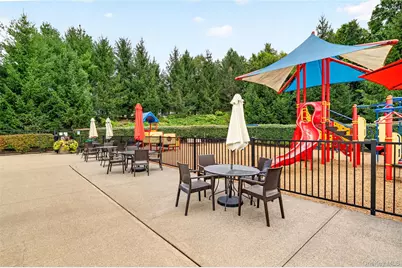 1307 Glastonbury Lane, Fishkill, NY 12524 - Photo 45