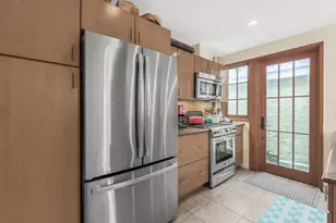 39-04 49th St, Sunnyside, NY 11104 - Photo 5