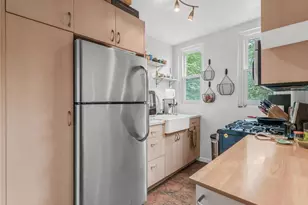 39-04 49th St, Sunnyside, NY 11104 - Photo 17