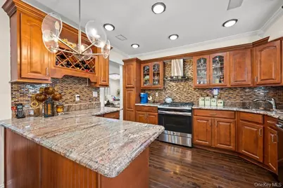 477 Roy Street, West Hempstead, NY 11552 - Photo 7