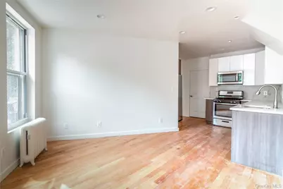 1501 Teller Avenue, Bronx, NY 10457 - Photo 11