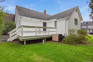 21 Sherrard St, Roslyn Heights, NY 11577 - Photo 15