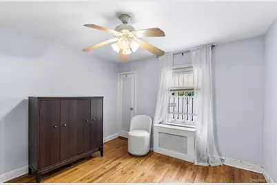 711 Charter Court, Uniondale, NY 11553 - Photo 19