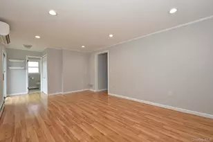 7 Swan Ln, Levittown, NY 11756 - Photo 11