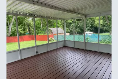 17 Kinderhook Drive, Poughkeepsie, NY 12603 - Photo 13