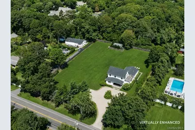 11 Shinnecock Road, Hampton Bays, NY 11946 - Photo 19