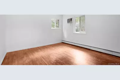 465 Clift Street, Central Islip, NY 11722 - Photo 5