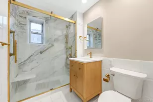 25 Chapel Pl, Great Neck, NY 11021 - Photo 17