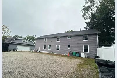 54 Oneill Avenue, Bay Shore, NY 11706 - Photo 27