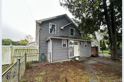 54 Oneill Avenue, Bay Shore, NY 11706 - Photo 1