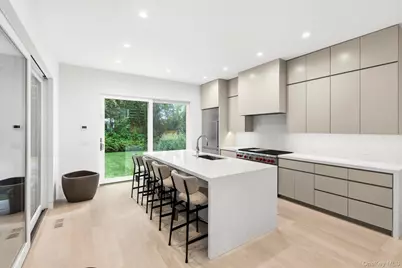 16 Gould Street, East Hampton, NY 11937 - Photo 5