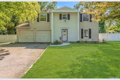 6 Autumn Drive, Mount Sinai, NY 11766 - Photo 1