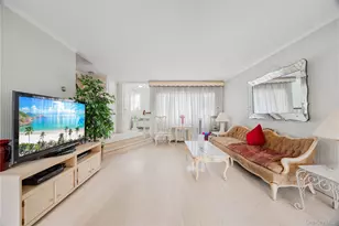 727 Hollywood Ave, Bronx, NY 10465 - Photo 9