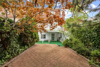 727 Hollywood Avenue, Bronx, NY 10465 - Photo 37