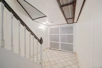 727 Hollywood Avenue, Bronx, NY 10465 - Photo 31