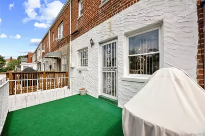 727 Hollywood Avenue, Bronx, NY 10465 - Photo 39