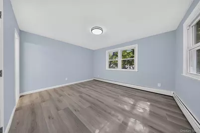 40 Christian Avenue, Setauket, NY 11733 - Photo 27