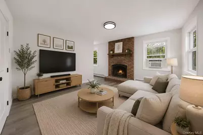 40 Christian Avenue, Setauket, NY 11733 - Photo 25