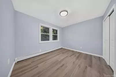 40 Christian Avenue, Setauket, NY 11733 - Photo 19