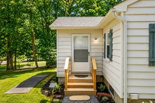 40 Christian Ave, Setauket, NY 11733 - Photo 23