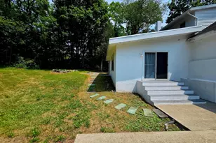 16 Ernest Ln, Mahopac, NY 10541 - Photo 5
