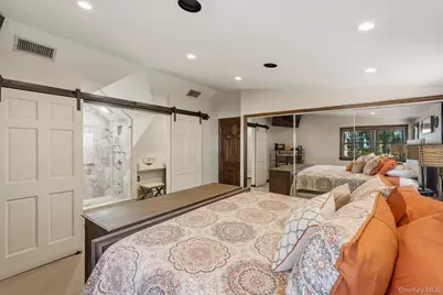 113 Buena Vista Drive, White Plains, NY 10603 - Photo 29